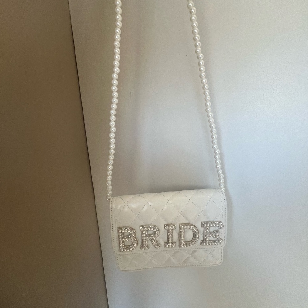 Elegant White Bride Bag with Pearl Strap
